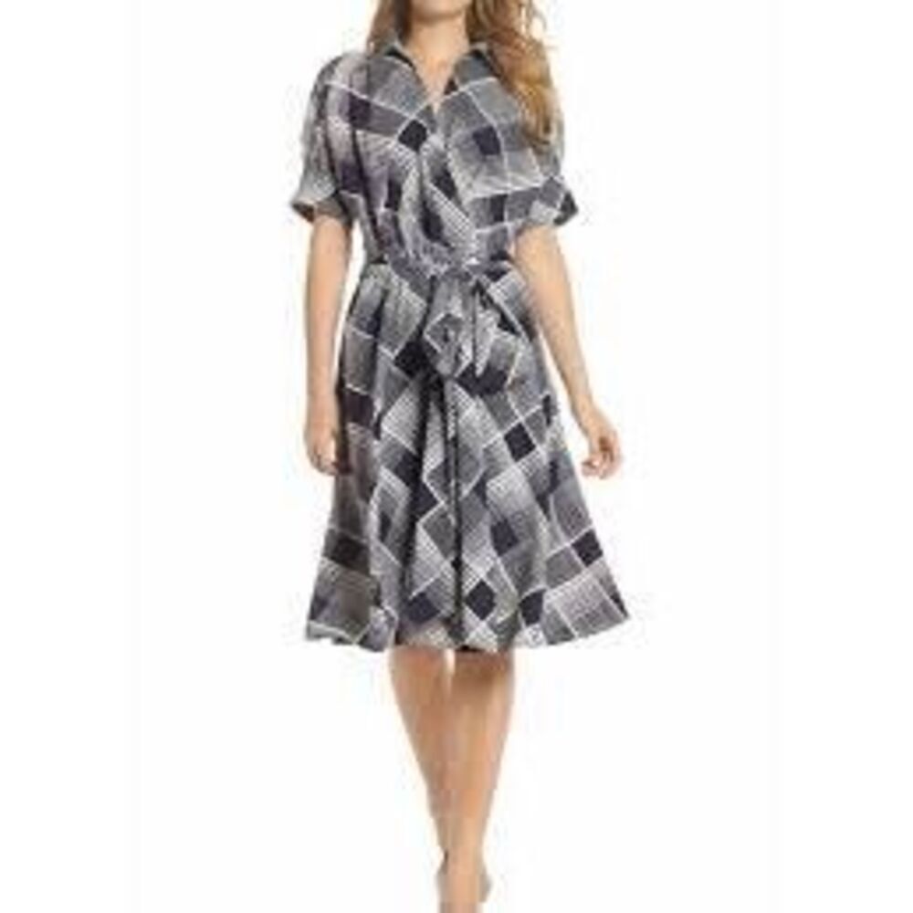 NWT women’s ELIZA  J navy blue Plaid Surplice Midi Dress with waist tie size 8 - Picture 2 of 10